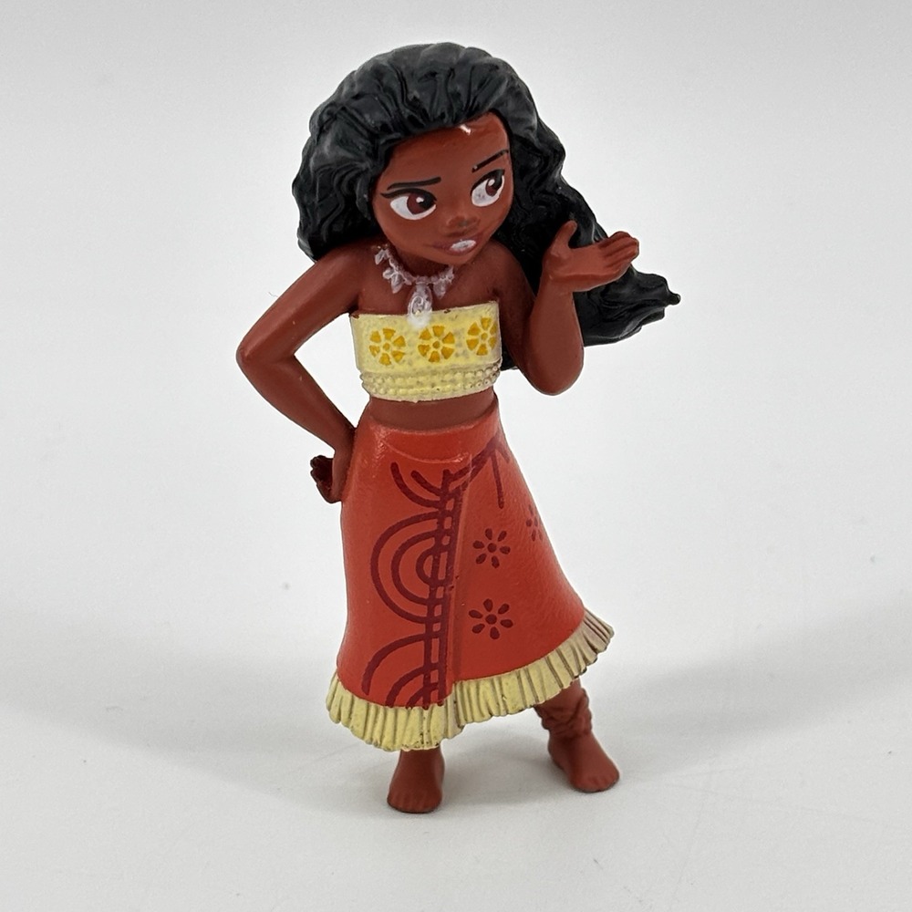 Disney Moana Movie Moana Character 2.5" Figure Plastic Toy Collectible Cake Top